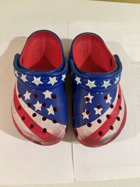 Crocs Kids Classic Clog USA Flag Americana Stars and Stripes Size C9